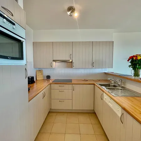 3br Zeedijk Ocean View *